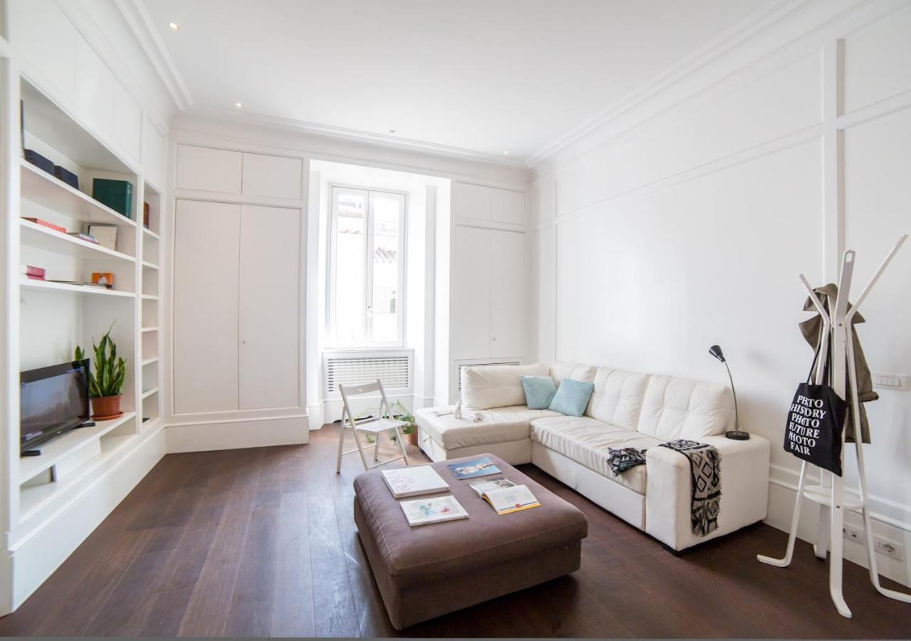 Rent In - Maggiore Apartment